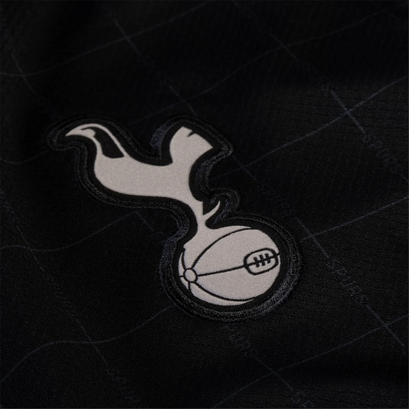 Nike Davies Men's Tottenham Away Jersey w/ EPL + No Room For Racism Patches 25/26 (Black/Iron)