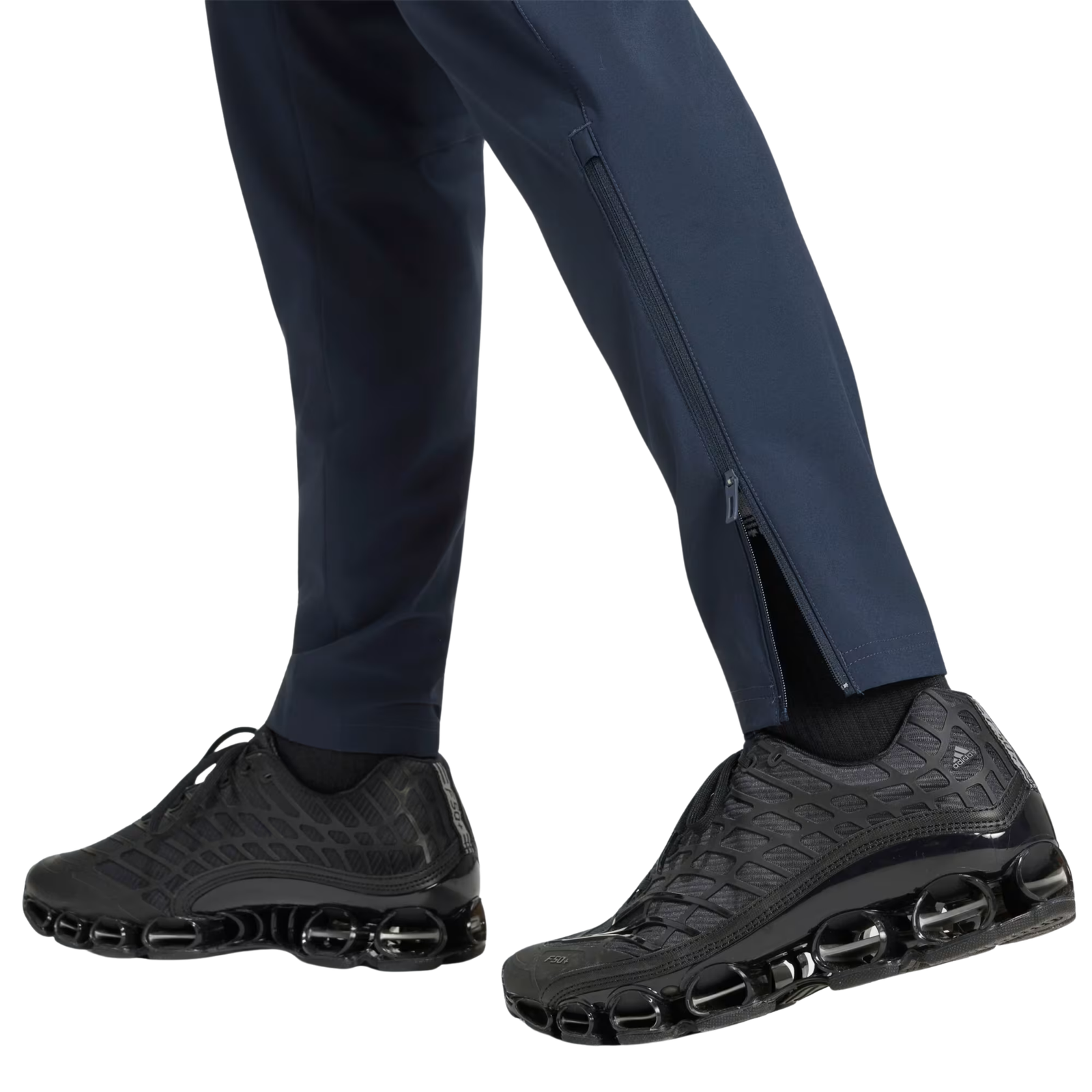 adidas Real Madrid Tiro Travel Pants 26/27 (Navy)