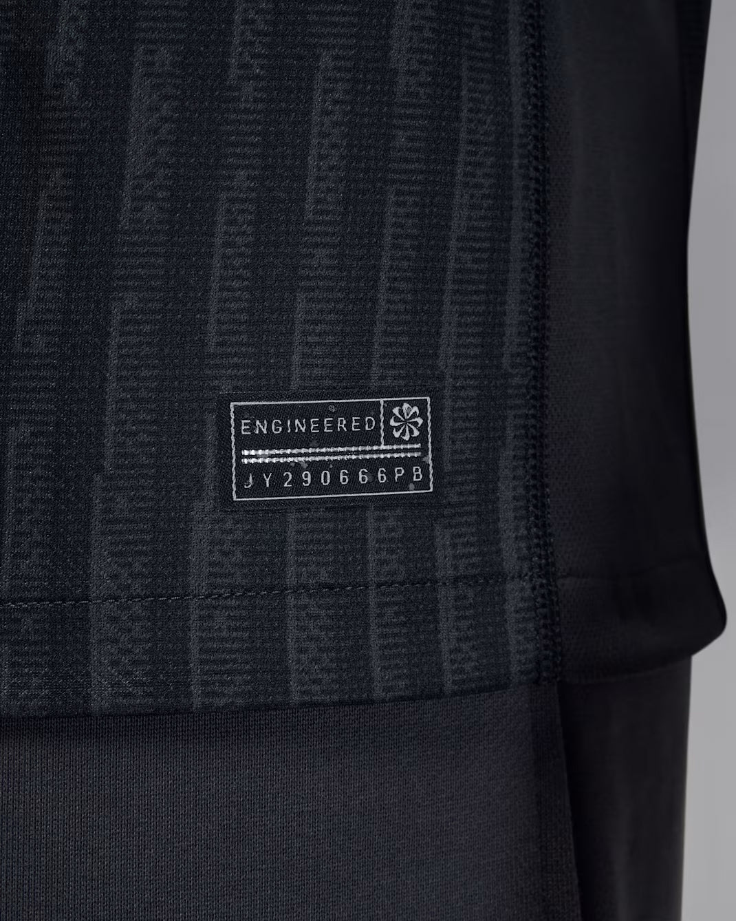 Nike Men's Paris Saint Germain x Jordan PSG 4th Jersey 25/26 (Off Noir/Black/Pearl Pink)