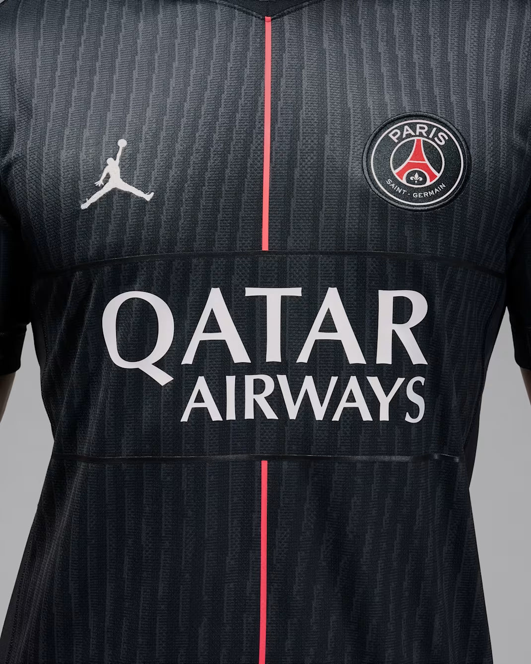 Nike Men's Paris Saint Germain x Jordan PSG 4th Jersey 25/26 (Off Noir/Black/Pearl Pink)