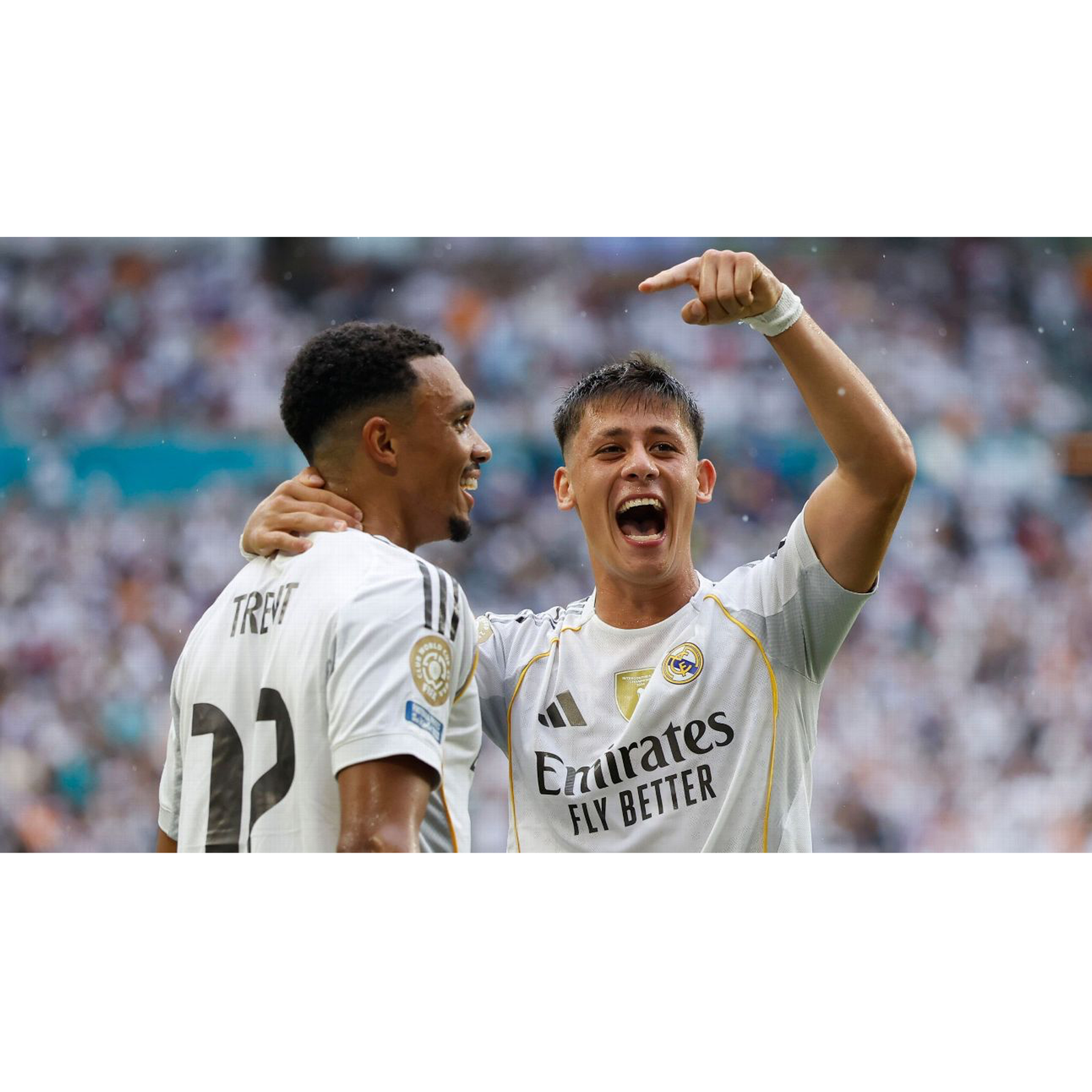 Club World Cup + Football Unites The World Patches 2025 (Light Colored Jerseys)