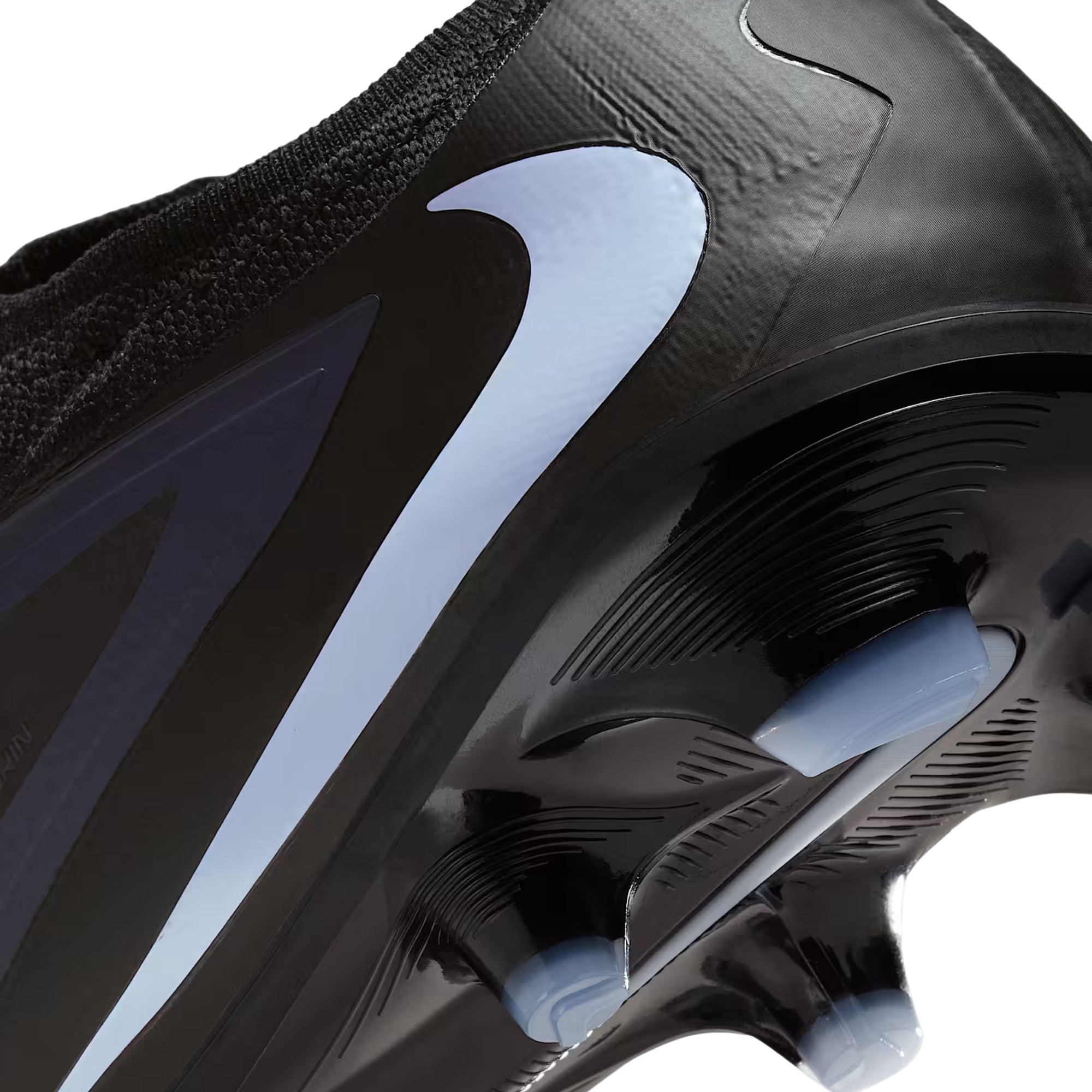 Nike Phantom 6 Low Pro Firm Ground Soccer Cleats (Black/Black)