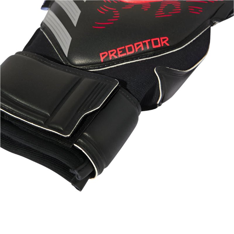 adidas Predator Match FS Goalkeeper Glove (Black/Lucid Red) | SoccerWearhouse
