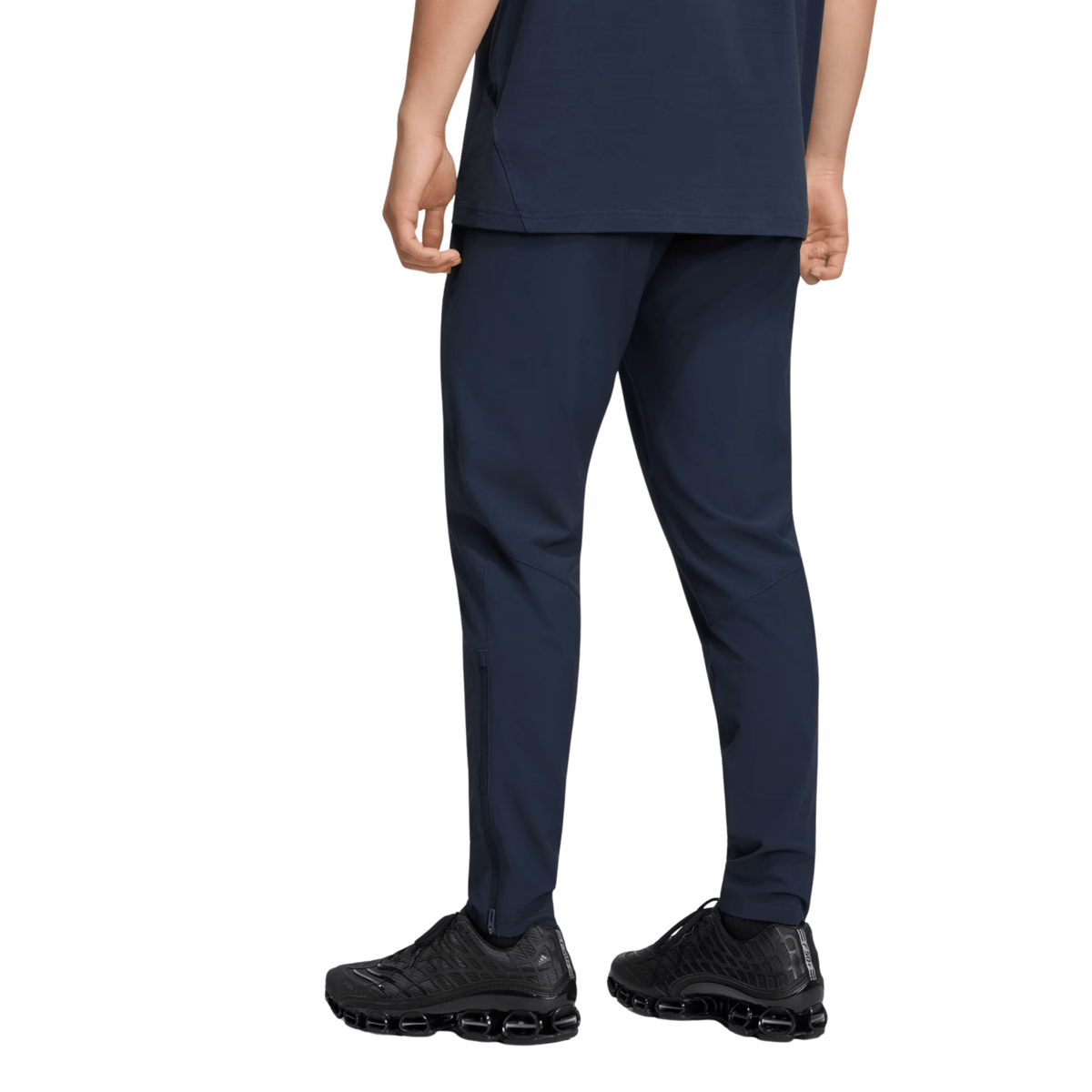 adidas Real Madrid Tiro Travel Pants 26/27 (Navy) | SoccerWearhouse