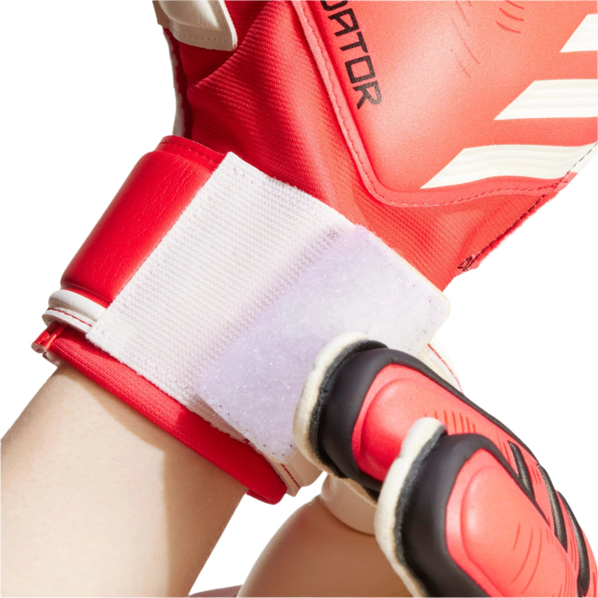 adidas Youth Jr. Predator Match Fingersave Glove J (Black/Lucid Red) | SoccerWearhouse