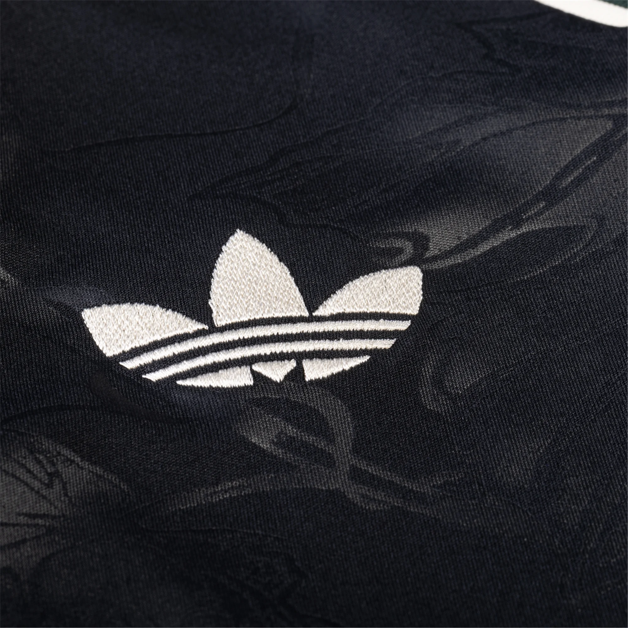 adidas Juventus Weston McKennie Third Jersey w/ Serie A Patch 25/26 (Black)