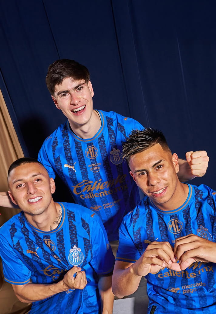 PUMA Men's Chivas Authentic Third Jersey 25/26 (Ultra Blue)