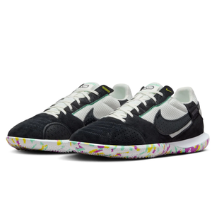 Nike Streetgato Indoor Soccer Shoes (Summit White/Off Noir)