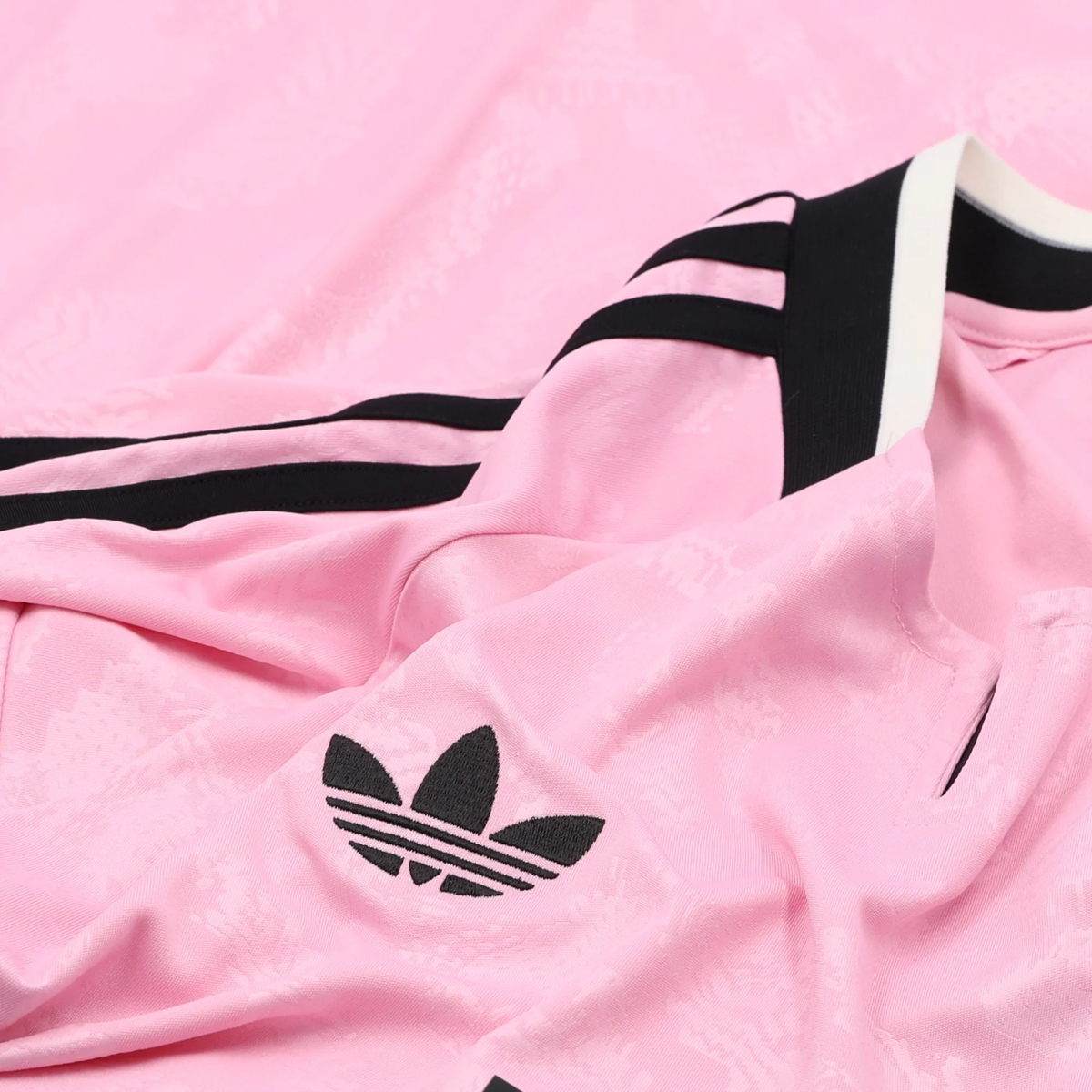 adidas Mens Juventus Long Sleeve Away Jersey 26/27 (Pink)