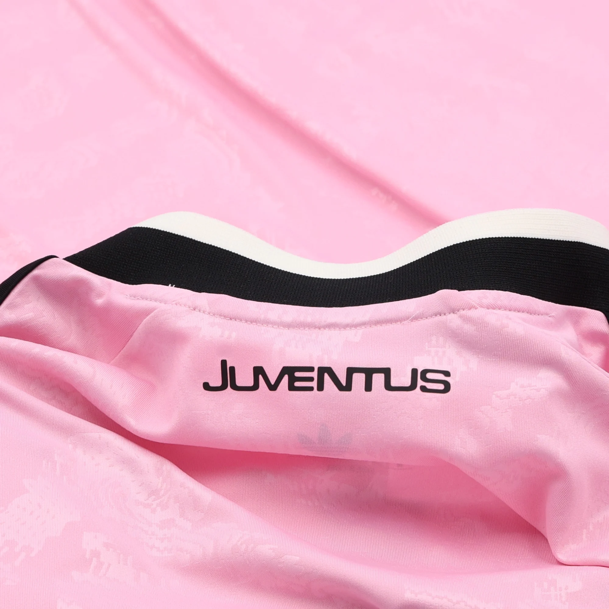 adidas Mens Juventus Long Sleeve Away Jersey 26/27 (Pink)