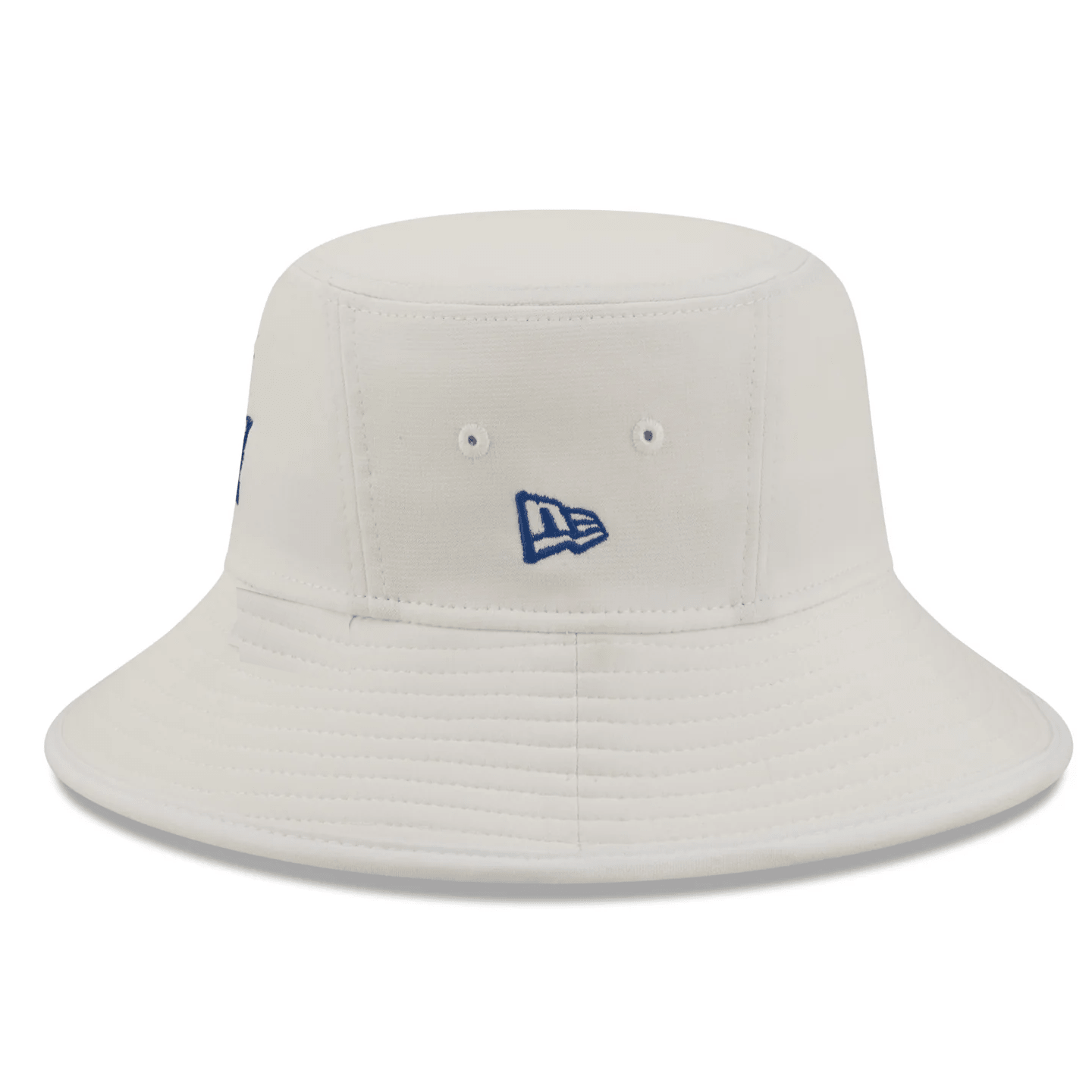 New Era Chivas de Guadalajara Bucket Hat (White) | SoccerWearhouse