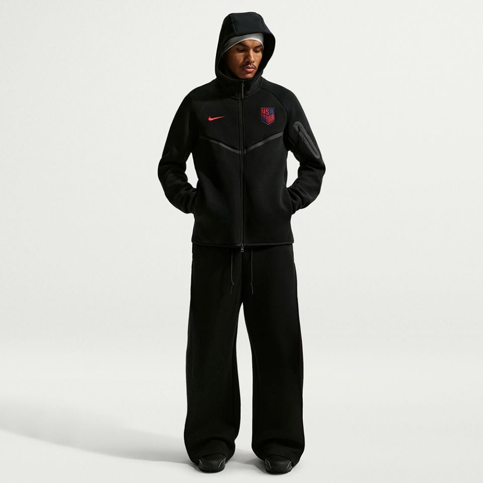 Nike Adult USMNT United States 2026 Tech Fleece Full Zip Hoodie (Black/Red) | SoccerWearhouse