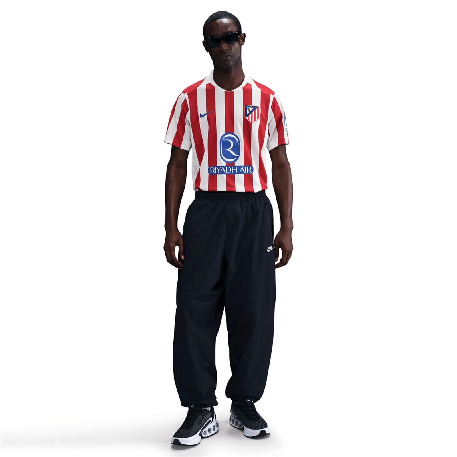 Nike Atletico Madrid Julian Alvarez Home Jersey w/ La Liga Patch 25/26 (Sport Red/Hyper Royal) | SoccerWearhouse