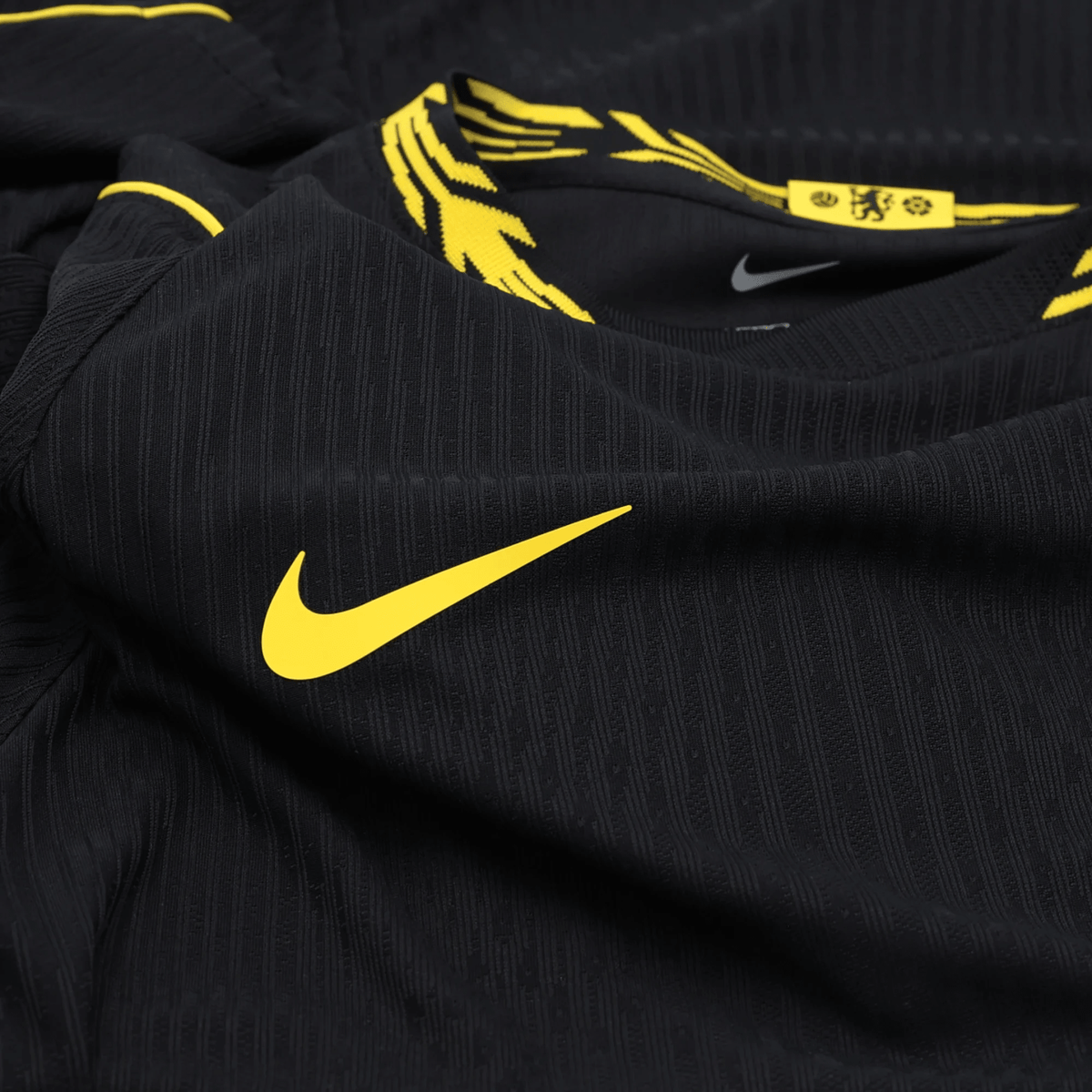 Nike Mens Chelsea Match Authentic Away Jersey 26/27 (Black/Gold) | SoccerWearhouse