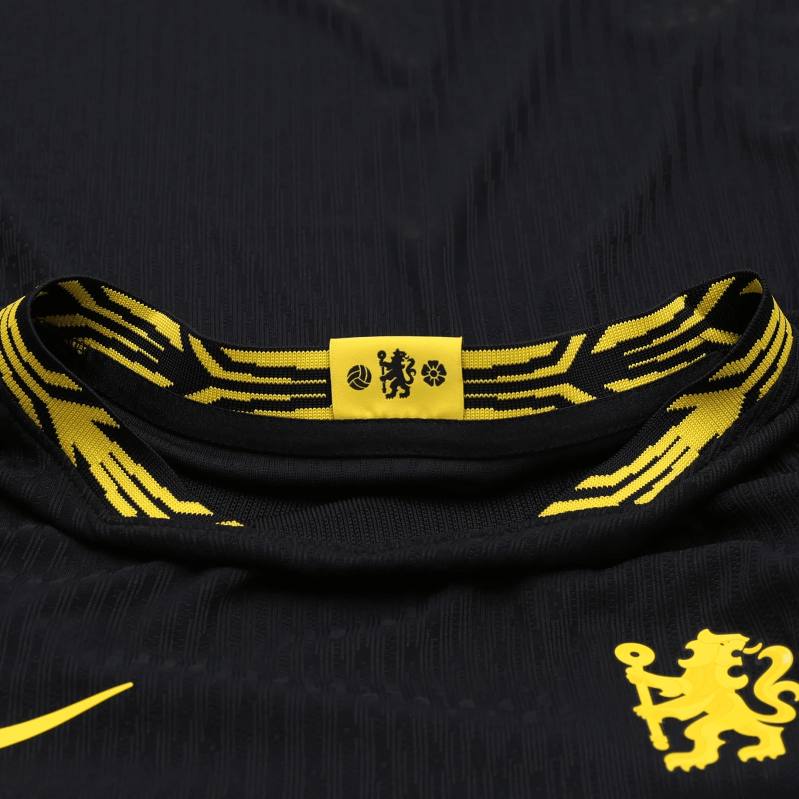 Nike Mens Chelsea Match Authentic Away Jersey 26/27 (Black/Gold) | SoccerWearhouse