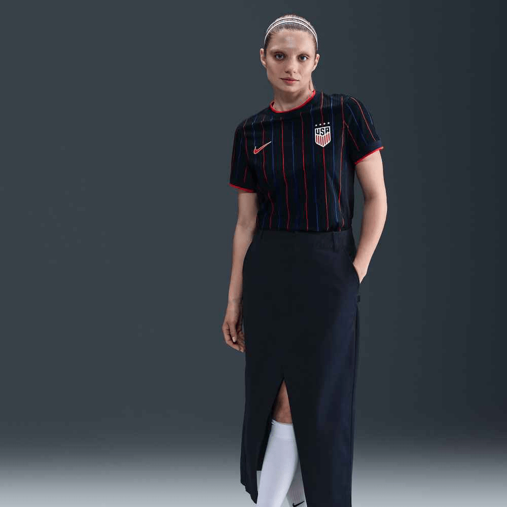 Nike Womens USA 25/26 Away 4 Star Match Authentic Jersey 452 (Obsidian