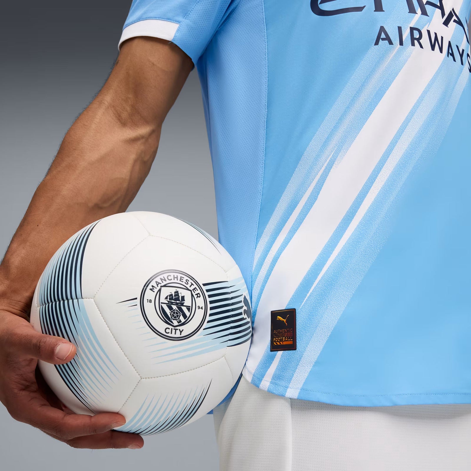 Puma Manchester City Authentic Home Jersey w/ Cub World Cup Patches 25/26 (Team Light Blue/White) | SoccerWearhouse