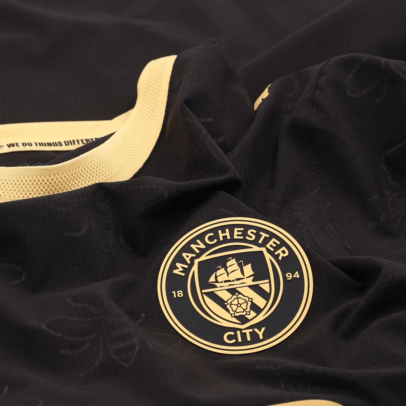 Puma Mens Manchester City Authentic Away Jersey 26/27 (Black/Yellow) | SoccerWearhouse