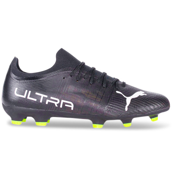 Puma outlet Men’s Ultra 3.2 Soccer Cleat & Nike Shin Guard