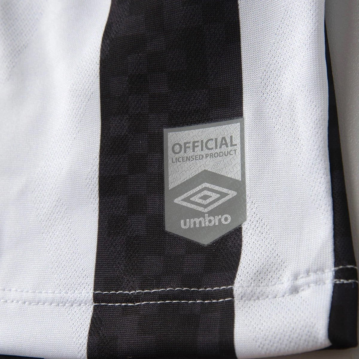 Umbro Men's Neymar Jr Santos FC Away Jersey 25/26 (Black/White) | SoccerWearhouse