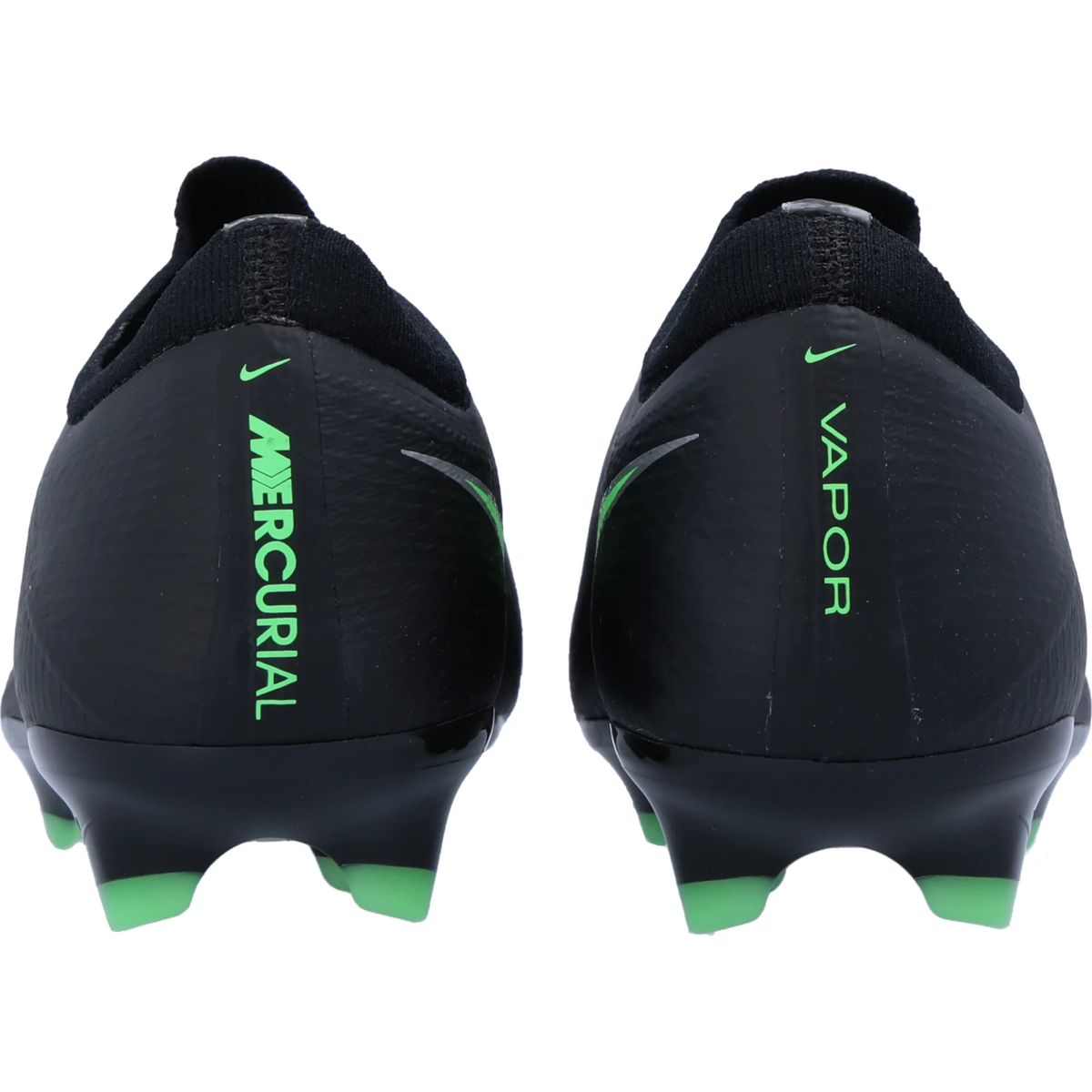 Nike Vapor 17 Pro FG Soccer Cleats (Black/Illusion Green)