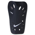 Espinilleras de fútbol Nike J Guard (negro)