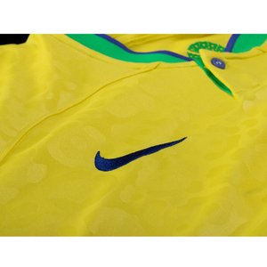 Nike Brasil Bruno Guimaraes Home Jersey 22/23 con parches de la Copa Mundial 2022 (Amarillo dinámico/Azul supremo)