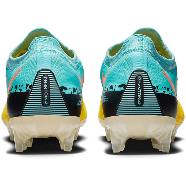 World Cup 2022 Football Boot!  Nike Phantom GT 2 FG Review 