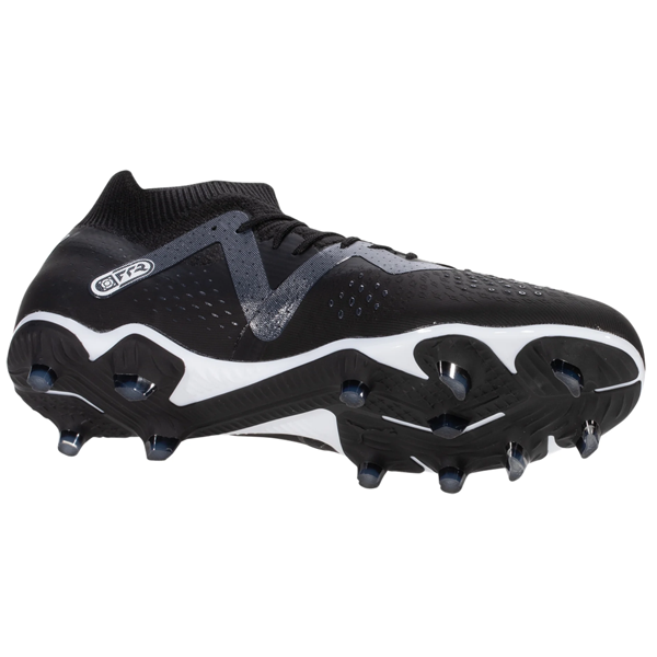 All black puma sales cleats