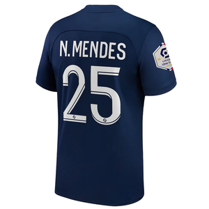 Camiseta de local Nike Paris Saint-Germain Nuno Mendes con parche de campeón de la Ligue 1 22/23 (azul marino medianoche/blanco)
