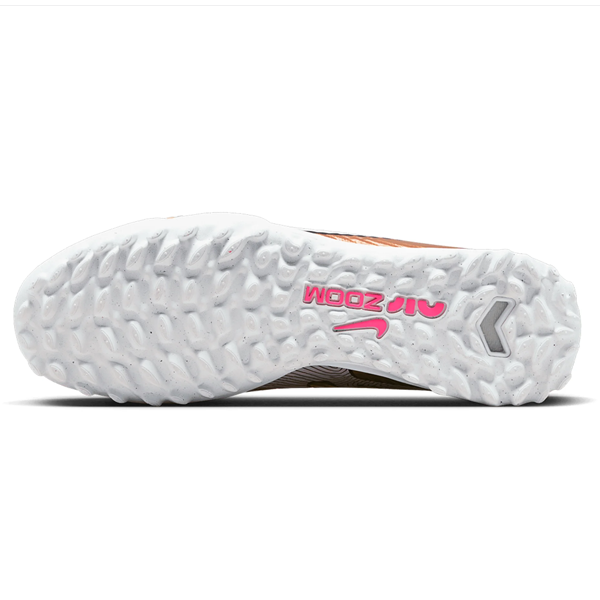 Brooks 2025 turf shoes